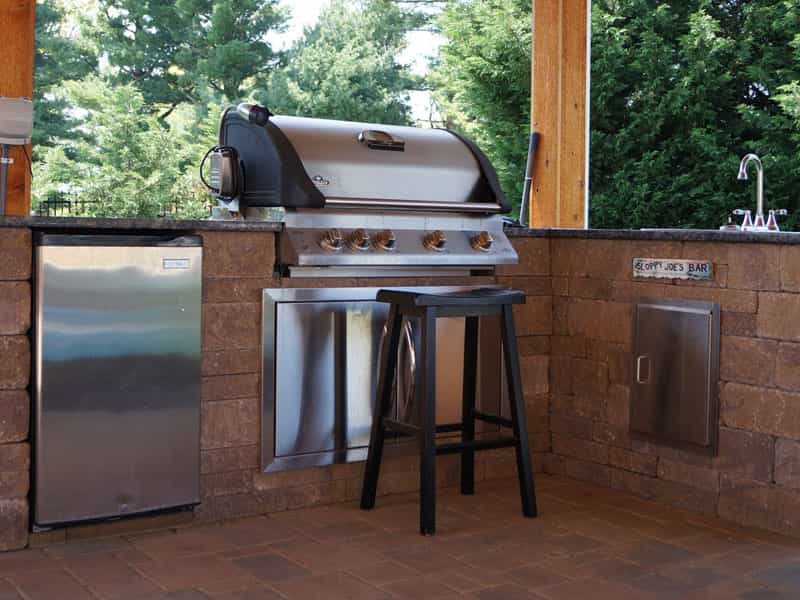 Outdoor Kitchen Asheville, NC Fireplace Store sink3 | Clean Sweep The Fireplace Shop